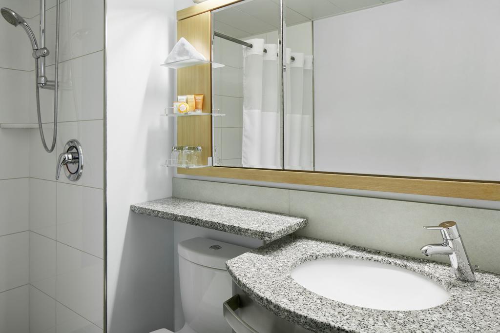 Small Queen Room