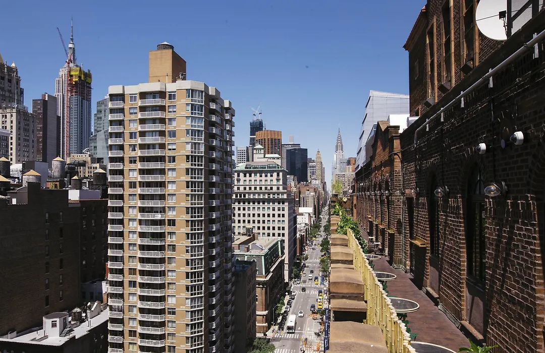 Freehand New York-1