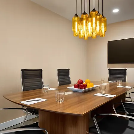Newly Renovated Embassy Suites By Hilton New York Manhattan Times Square-3