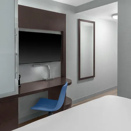 Aloft By Marriott Manhattan Downtown - Financial District-3