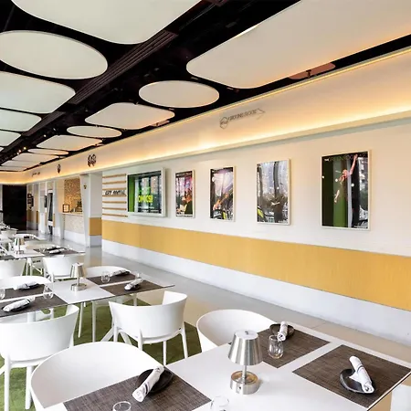 Yotel New York Times Square-3